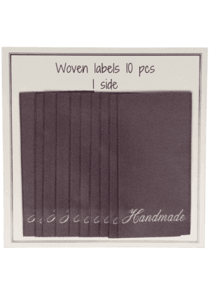 Vævede labels, enkeltsidet- mørk lavendel - 60 mm x 32 mm - stk/10 - "handmade"