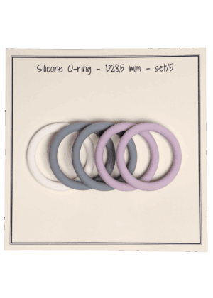 white-grey-lavender-en