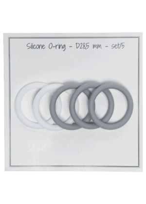 white-grey-en
