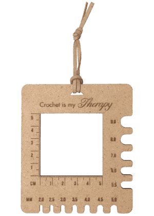Wooden Ruler, Crochet - 9 x 10,4 cm
