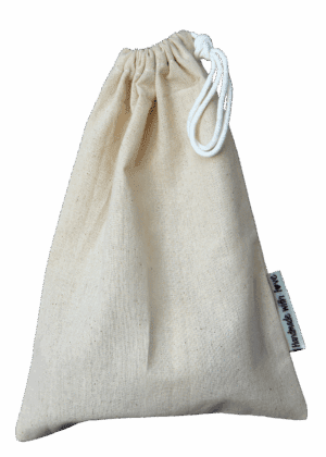 Canvas bag w/string - 100 % cotton - 12x19,5 cm - 'Handmade with love' label attached